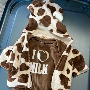 Two piece I love milk cow set